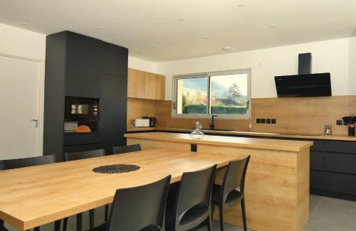 Charavines House | L'HACIENDA spapoollake