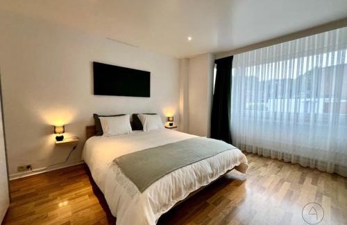 Saint-Laurent Apartment | L'Havre luxueux de la cité Ardente - Central