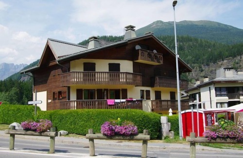 Les Houches Apartment | L'Hermine by Interhome