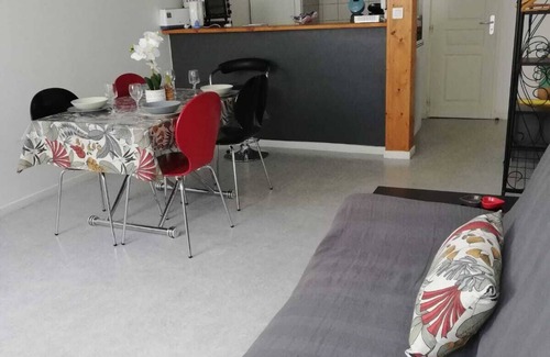 Ax-les-Thermes Apartment | "L'Hermine d'Ax-les-Thermes", T2, 4 pers. in quiet center