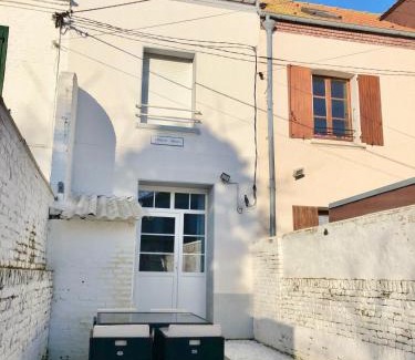 Le Crotoy House | L’Heure Bleue