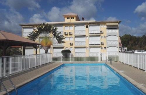 Quartier Desert Apartment | L'Hibiscus piscine et plage