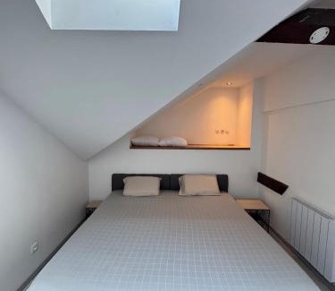 Lucquy Apartment | L'Horizon Silencieux Loft
