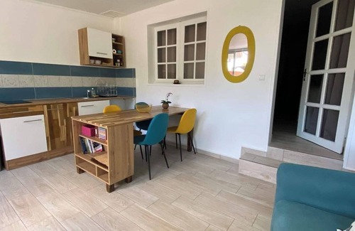 Petite-ÃŽle House | L'idylle, Jacuzzi Privatif, Idéale Pour les Amoureux