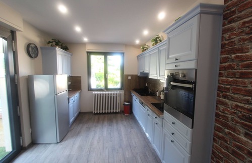 Munster House | L'Impasse for families: apartment 4-6 people with private spa and swimming pool