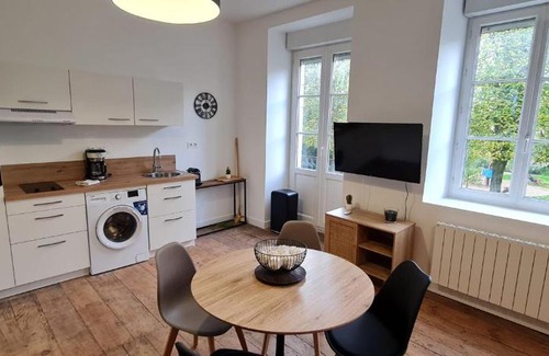 Pontivy Apartment | L'Imperial 5 - T2 - Centre ville - 1er étage