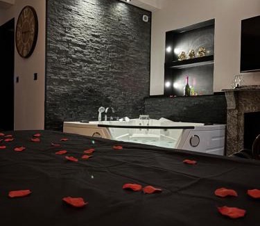 Limoux Apartment | L'instanté - Love Room