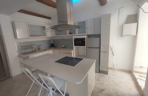 7th Arrondissement Apartment | L'Instant Roméon - Spacious T2 with terrace in the heart of Endoume