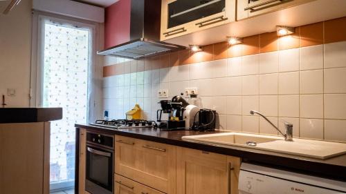 Les 3 Cites Apartment | L'Intemporel - Appartement T3 avec jardinet