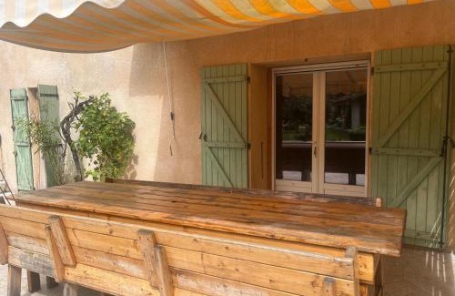 Gourdan-Polignan House | L'intemporel
