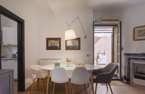 Genoa Historical Centre Apartment | L'Oasi di Campo Pisano by Wonderful Italy