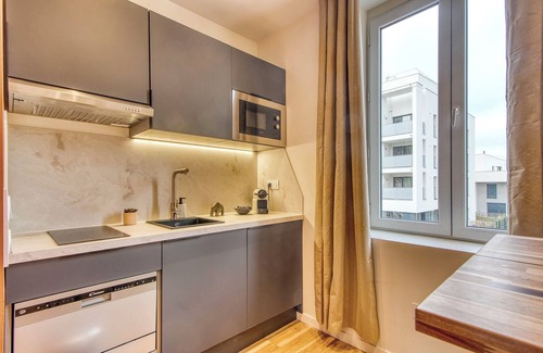 5th Arrondissement Apartment | L'Oasis - Bel appart climatisé quartier point du jour Lyon 5