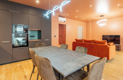 Annecy Old Town Apartment | L'OASIS T3 Centre ville