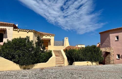 Canneddi House | L'Oleandro 1412 house in Sardinia with Mediterranean Views