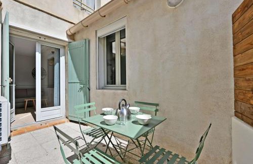 Avignon City Centre Apartment | L'Olivier - 2 terrasses - Clim AC - WIFI - PROCHE THEATRES