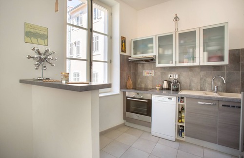 Opera Apartment | L'OLIVIER : bel appartement au calme à 2 pas du Vieux Port