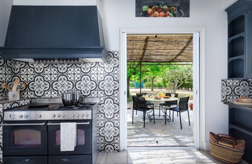 Blauzac Villa | L'orangerie - Four Bedroom Villa, Sleeps 8
