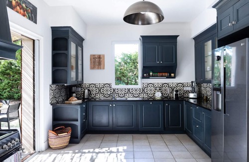 Blauzac Villa | L'orangerie - Four Bedroom Villa, Sleeps 8