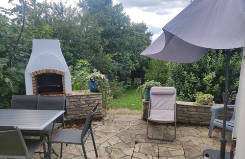 Limerzel House | L'Orchidée - Two Bedroom House, Sleeps 6