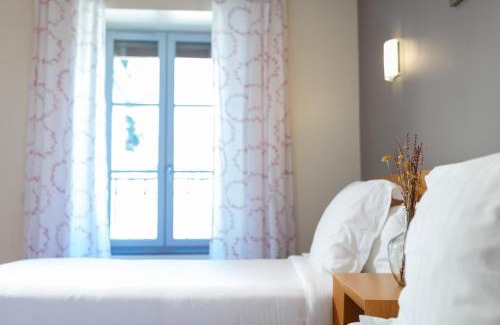 St Gervais sur Mare Hotel | L'Ortensia