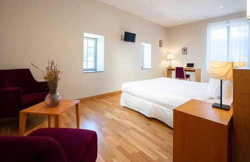 St Gervais sur Mare Bed & Breakfast | L'Ortensia