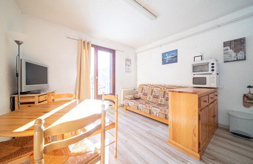 Les Angles Apartment | L'Ourson - Studio avec balcon plein sud