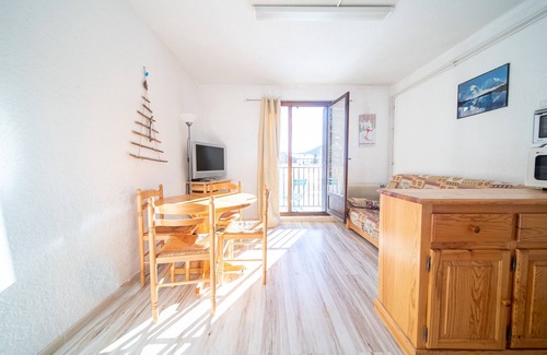 Les Angles Apartment | L'Ourson - Studio avec balcon plein sud
