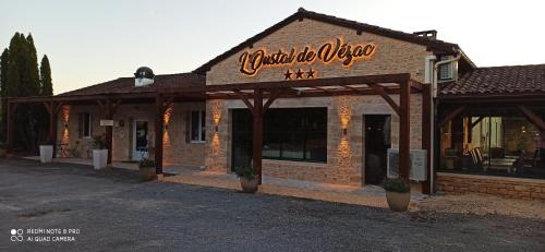 Vezac Hotel | L'Oustal de Vézac