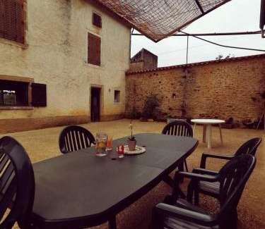 Frayssinet-le-Gelat House | L Oustal du Malbernat