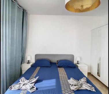 Livry-Gargan Apartment | L04 Villa Dengous - Cozy Aéroport CDG Wifi 4 pers