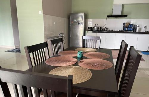 Presint 15 Apartment | LA 1 Homestay Putrajaya Dwiputra
