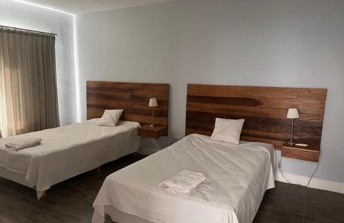 Lujan House | La Americana, casa entre sierras