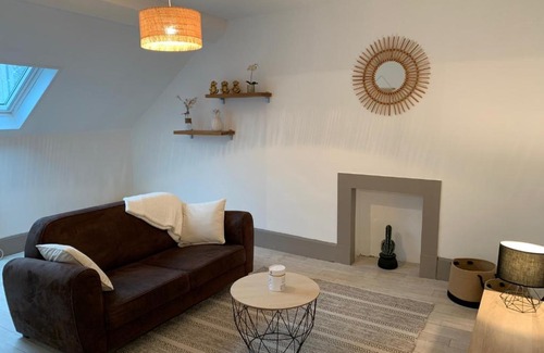 Felletin Apartment | La bâtisse felletinoise : appartement tout équipé