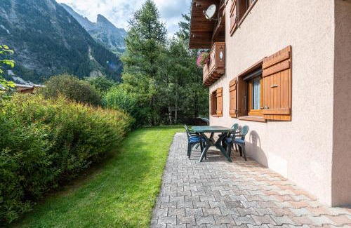 Pralognan-la-Vanoise Apartment | La Bévéria