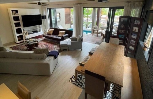 Black River House | La Balise Luxury Duplex 3 bedrooms on the Marina