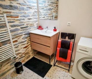 La Gacilly Apartment | La Basque - un balcon au coeur de La Gacilly