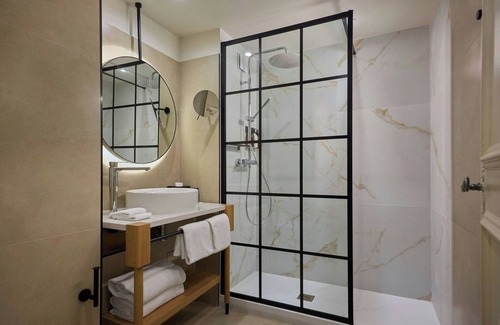Mougins Hotel | La Bastide de Mougins, a Tribute Portfolio Hotel