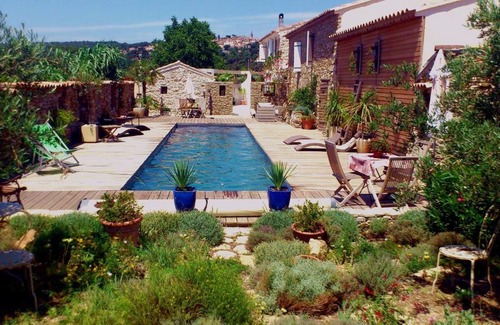 Le Castellet Bed & Breakfast | La Bastide des Sources