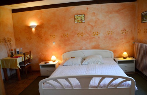 Cruis House | La Bastide du Claus - Vitaverde, Bed and Breakfast Valensole