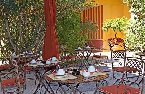 Saint-Tropez Hotel | La Bastide Du Port - Hôtel de Charme