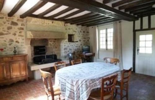 Villeneuve-en-Perseigne House | La Bauge - FR-1-410-190