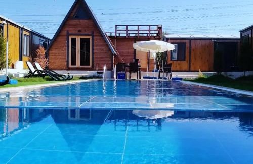 Kepez Bed & Breakfast | La Bella Bungalov