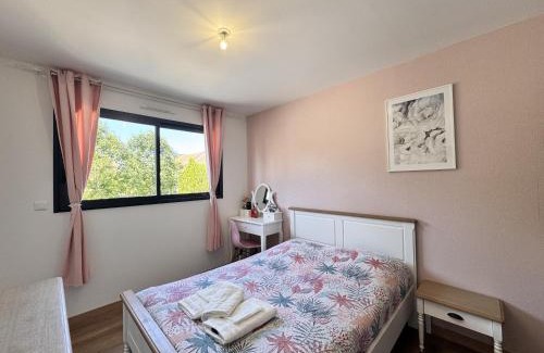Pin - Vert Galant House | La Bella Rosa - Direct circuit - Piscine - Climatisation