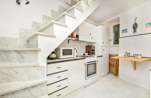 Vernazza Apartment | La Bella Vita