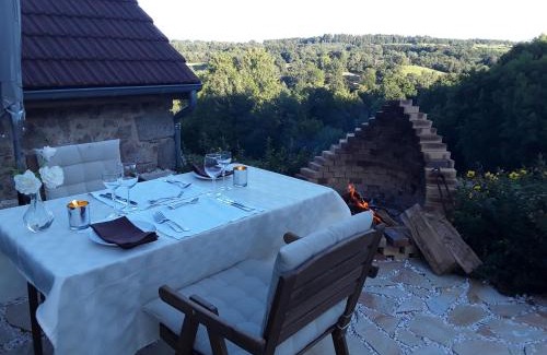 Saint-Priest-des-Champs Bed & Breakfast | La Belle Âme