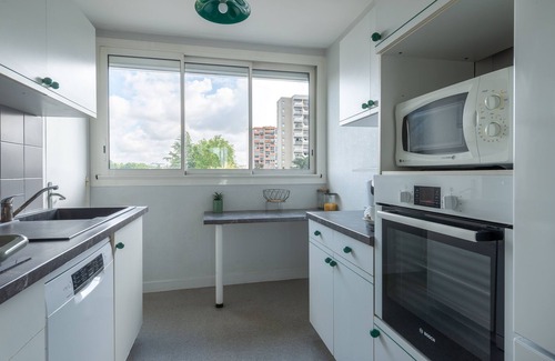 Cholet Apartment | La Belle Étape - Grand T5 à Cholet