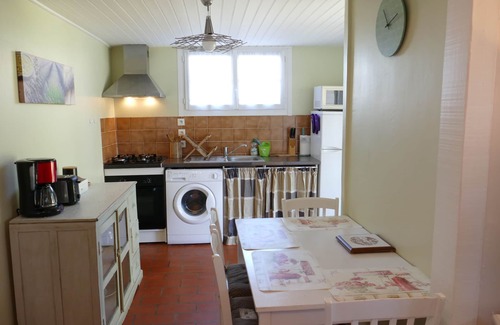 Saint-Palais-sur-Mer House | La Belle Bleue, house with garden 300 meters from the beach