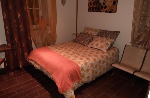 Saint-Bonnet-en-Bresse Bed & Breakfast | LA BELLE D'ANTAN