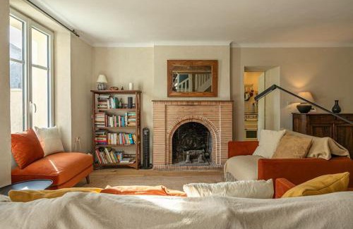 Saint-Georges-sur-Cher House | La Belle France - Maison, Parking, à 200m du Cher