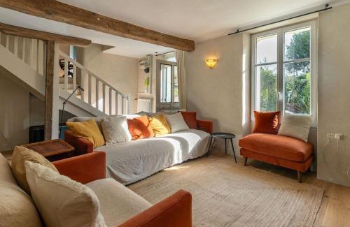 Saint-Georges-sur-Cher House | La Belle France - Maison, Parking, à 200m du Cher